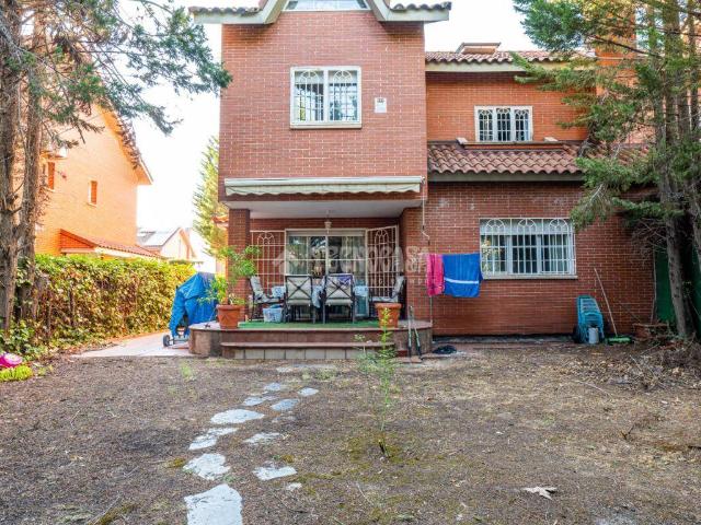 Villa en venta en Rivas-vaciamadrid