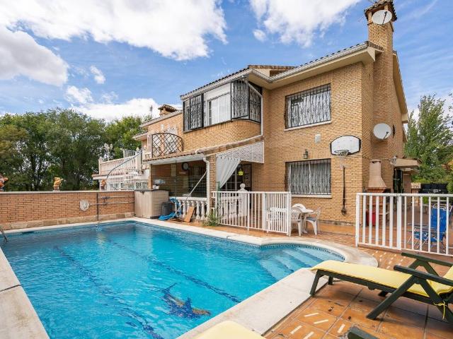 Chalet en venta en Rivas-vaciamadrid, Madrid