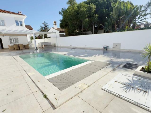 Chalet en venta en La Antilla, Costa Occidental