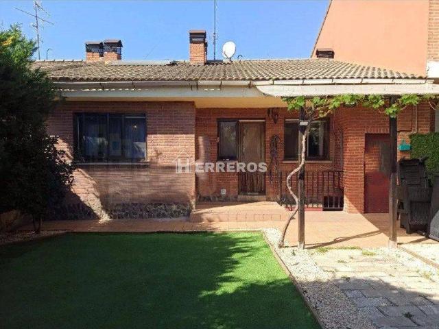 Chalet en venta en Uruñuela, La Rioja