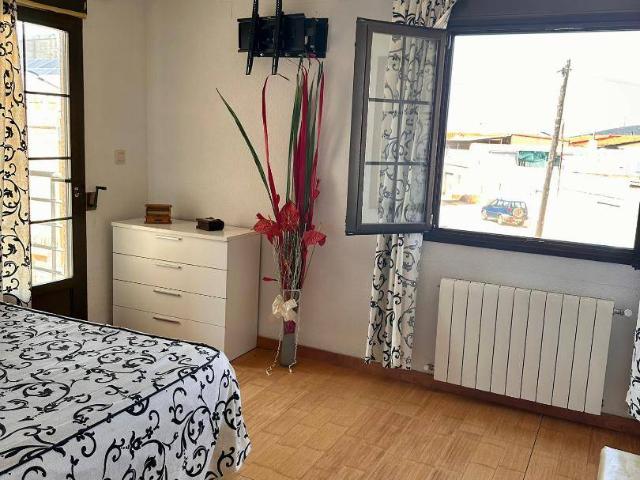 Chalet en venta en Utiel, València / Valencia