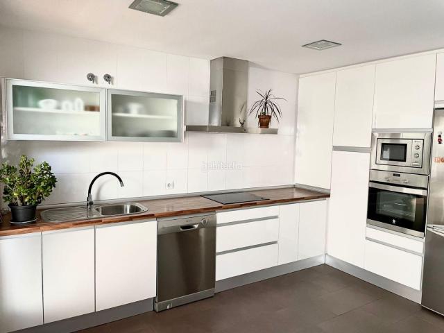 Villa en venta en Valdelacalzada