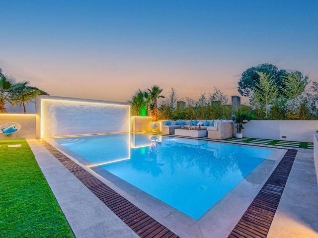 Villa en venta en Boadilla Del Monte