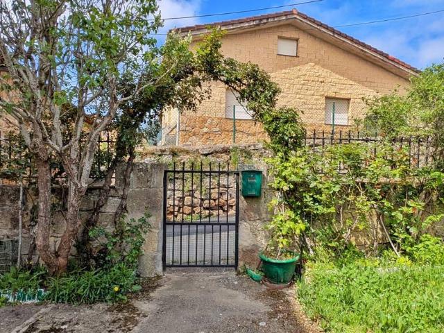 Chalet en venta en Valderredible, Cantabria