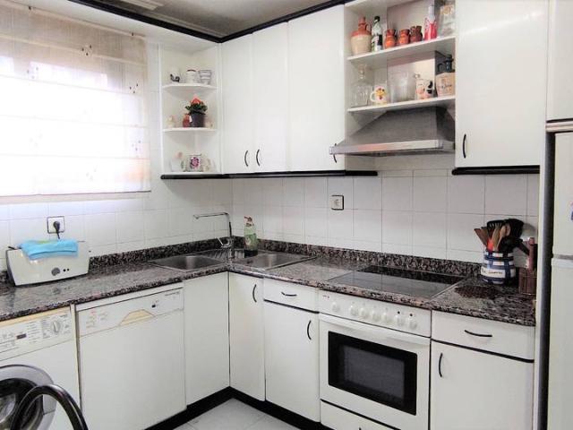 Villa en venta en Valle De Trápaga-trapagaran, Llano