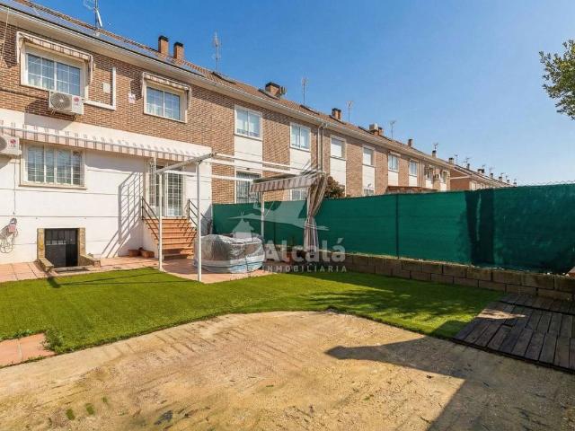 Chalet en venta en Azuqueca De Henares, Castilla-La Mancha
