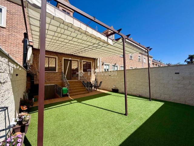 Chalet en venta en Azuqueca De Henares, Castilla-La Mancha