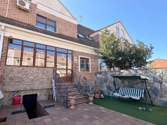 Chalet en venta en Azuqueca De Henares, Castilla-La Mancha