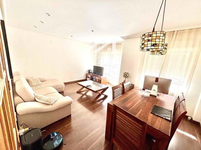 Villa en venta en Valmojado