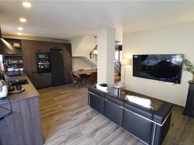 Chalet en venta en Vegaquemada, León