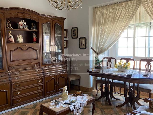 Chalet en venta en Verín