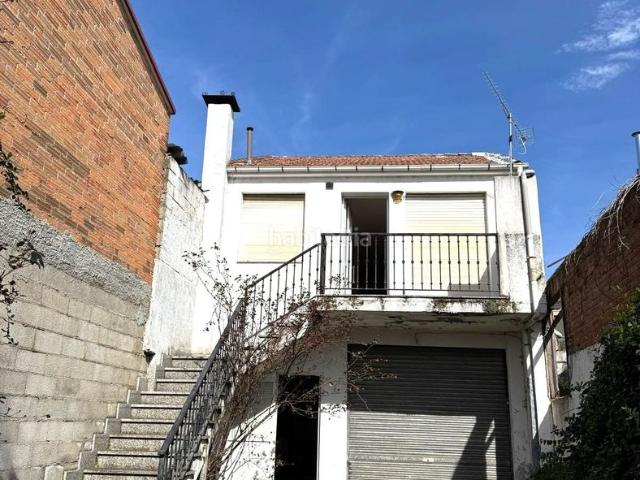 Chalet en venta en Verín