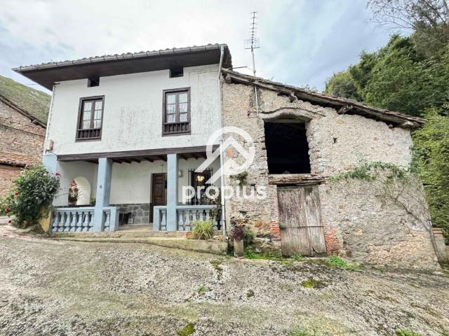 Chalet en venta en Llanes, Asturias