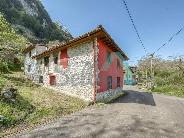 Chalet en venta en Llanes, Asturias