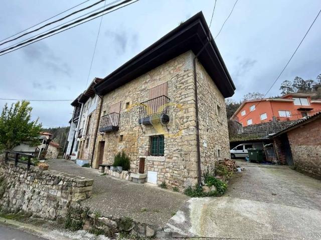 Chalet en venta en Llanes, Asturias