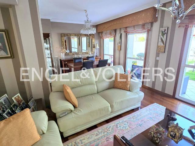 Chalet en venta en Vigo