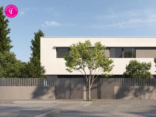Villa en venta en Vilablareix