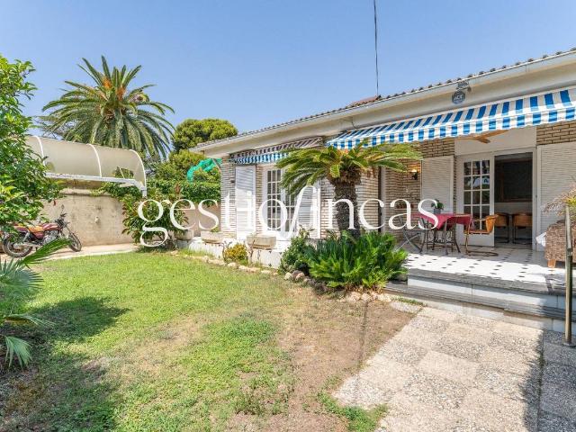 Chalet en venta en la Llosa, Baix Camp