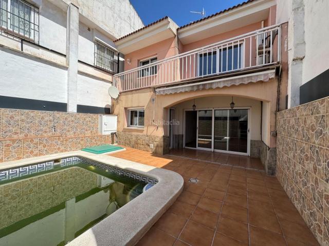 Villa en venta en Vilanova I La Geltrú, els Sis Camins