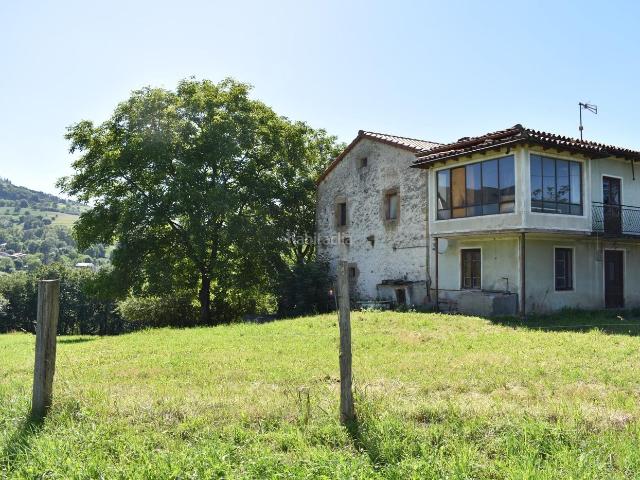 Chalet en venta en Villacarriedo, Cantabria