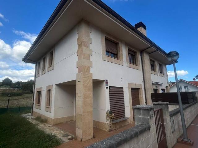 Chalet en venta en La Concha, Villaescusa