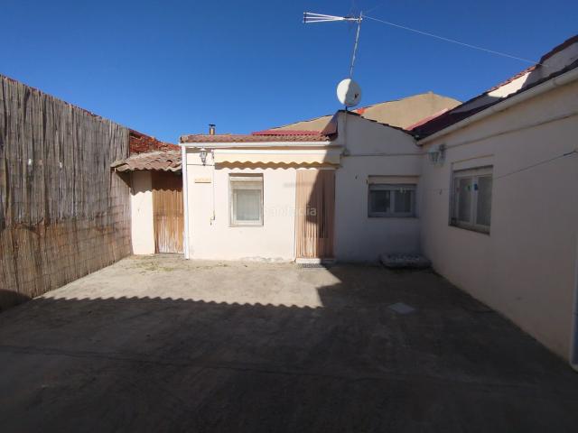 Chalet en venta en Villalbarba, Valladolid