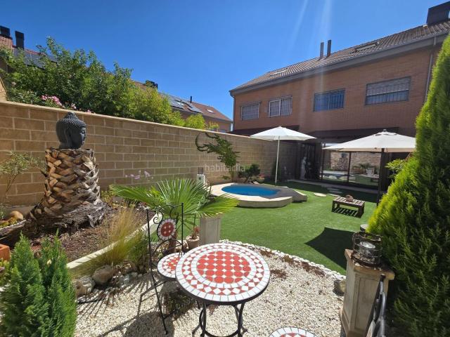 Chalet en venta en Villalbilla