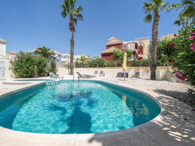 Chalet en venta en Obispo Rocamora, el Baix Segura / La Vega Baja