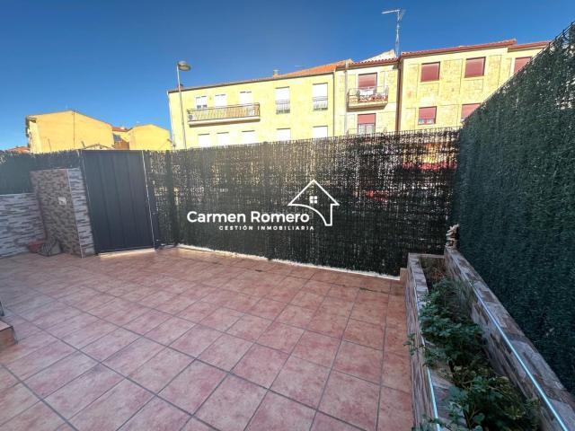 Chalet en venta en Anantapur, Villamayor