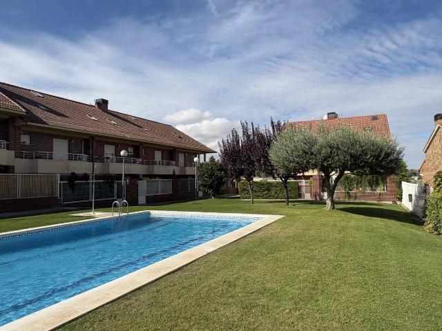 Chalet en venta en Villamediana De Iregua, La Rioja