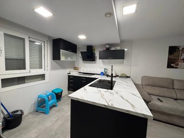 Chalet en venta en Villamediana De Iregua, La Rioja