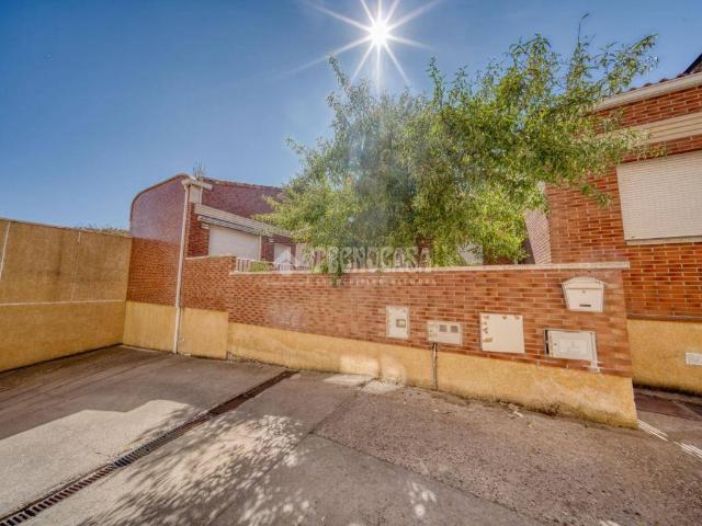 Chalet en venta en Villanubla, Valladolid