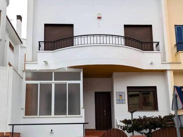 Chalet en venta en Villanueva De La Serena, Badajoz