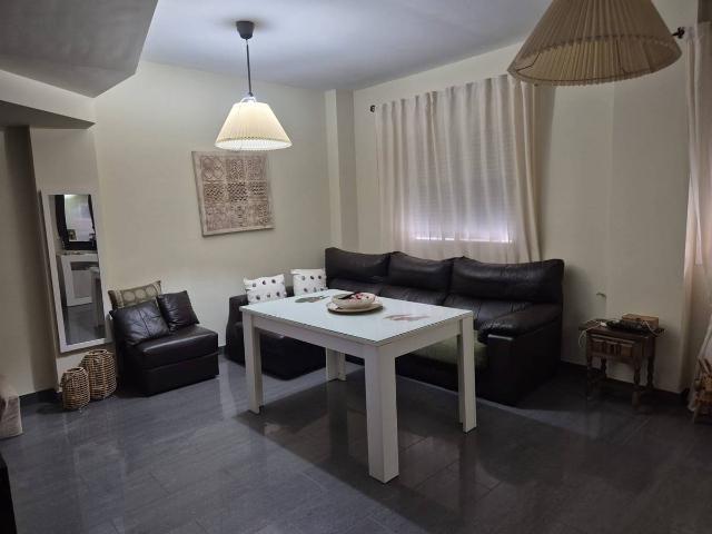 Chalet en venta en Villanueva De La Serena, Badajoz