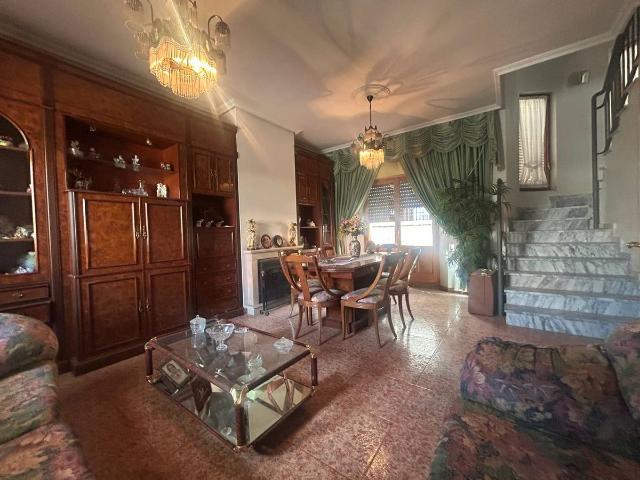 Villa en venta en Villanueva De La Serena