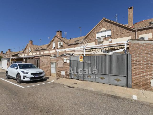 Villa en venta en Villanueva De La Torre