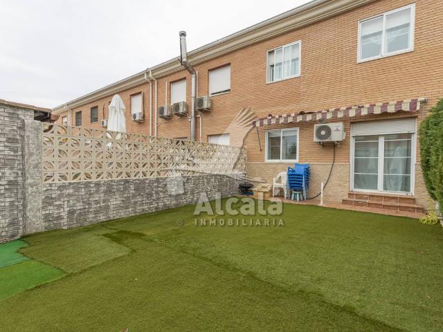 Chalet en venta en Villanueva De La Torre, Castilla-La Mancha