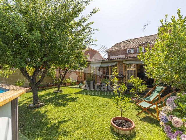Villa en venta en Villanueva De La Torre
