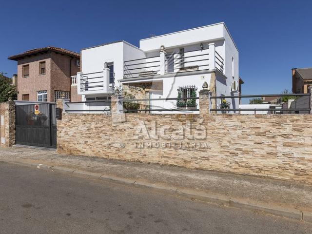 Chalet en venta en Villanueva De La Torre, Castilla-La Mancha