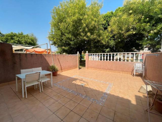 Chalet en venta en Villanueva Del Ariscal, Sevilla