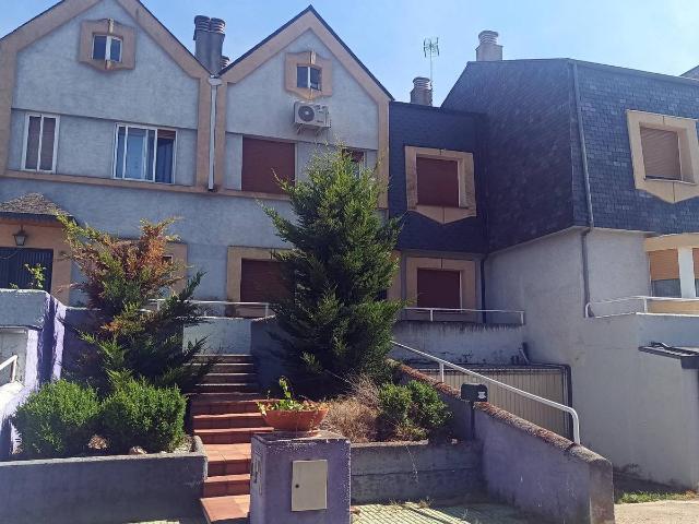 Chalet en venta en Villares De La Reina, Salamanca