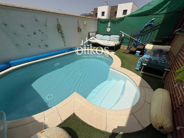 Chalet en venta en Villares De La Reina, Salamanca