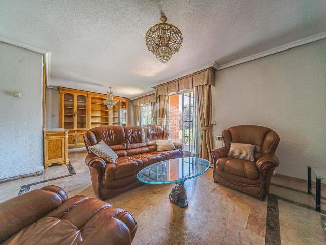 Chalet en venta en Villaviciosa De Odón, Madrid