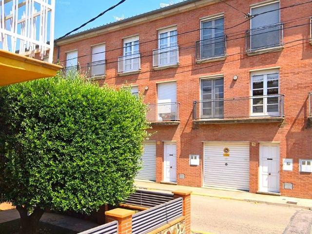 Chalet en venta en Vilobí D'onyar, Girona