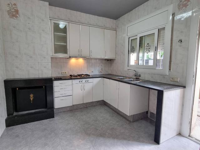 Villa en venta en Vilobí D'onyar