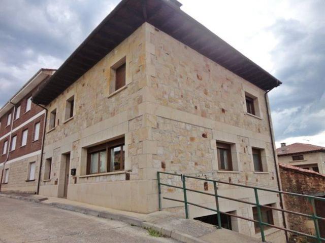 Chalet en venta en Palacios De La Sierra, Castilla y León