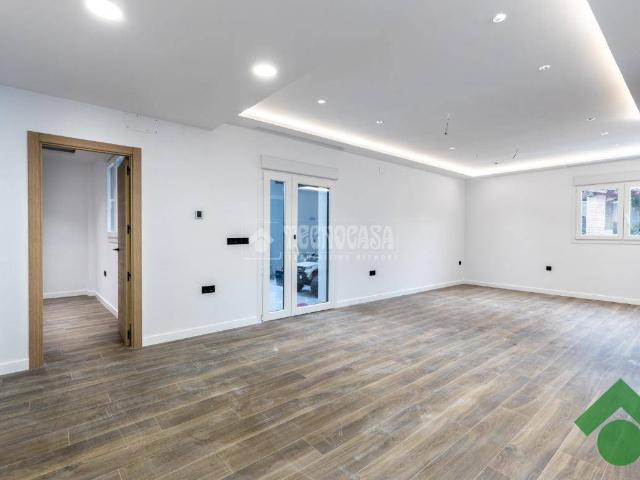 Villa en venta en Víznar
