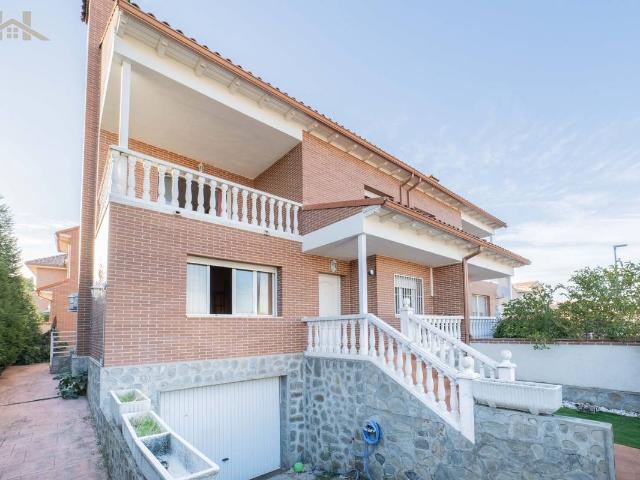 Chalet en venta en Camino de Yuncos, Yeles
