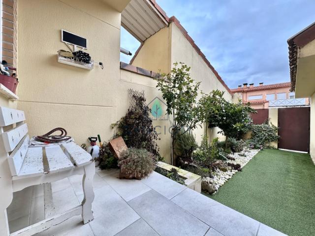 Villa en venta en Yeles, Camino de Yuncos