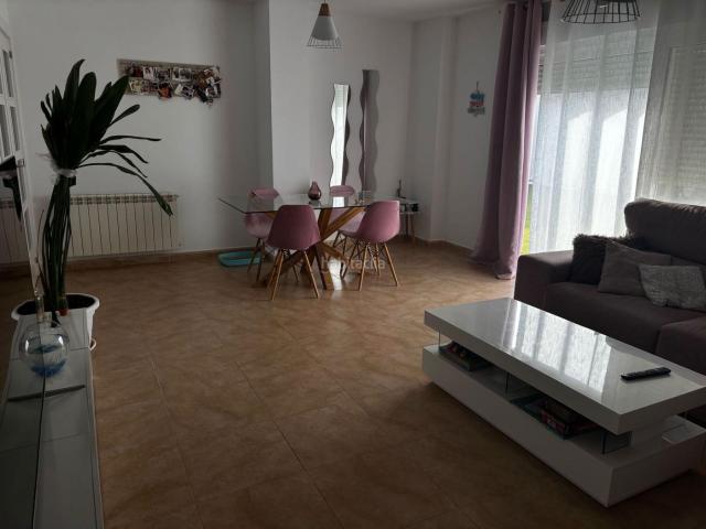Villa en venta en Yuncler